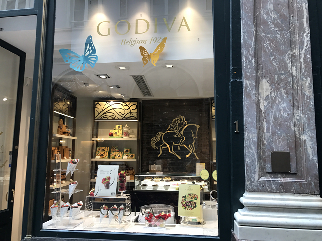 ゴディバ　GODIVA　言わずと知れた老舗の高級チョコレートブランド。
